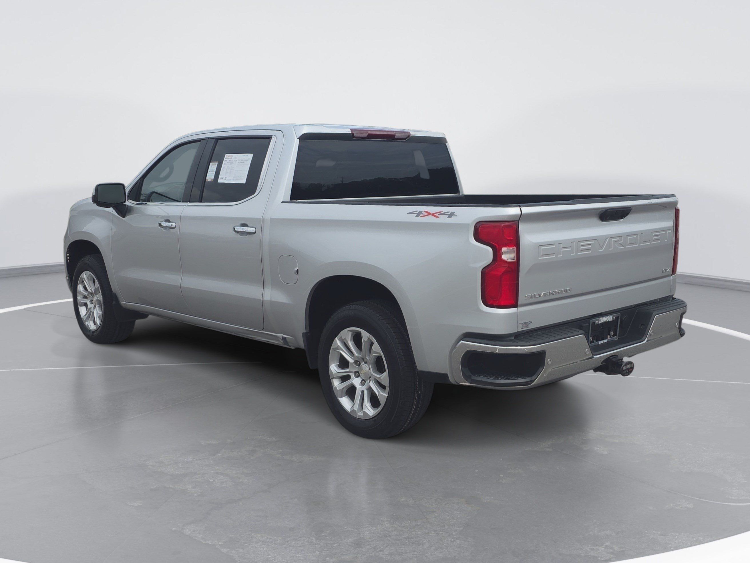 Used 2022 Chevrolet Silverado 1500 LTZ w/ Max Trailering Package AWD/4WD image 5