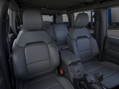 New 2026 Ford Bronco Badlands AWD/4WD image 10