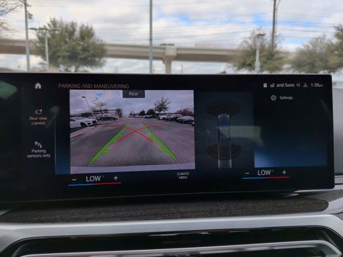 Certified 2023 BMW 330i Sedan w/ Convenience Package image 25