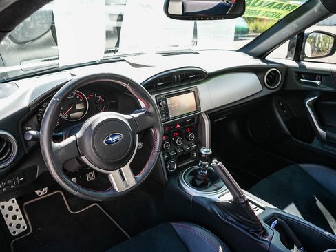 Used 2015 Subaru BRZ Limited w/ Popular Package #1B RWD image 13