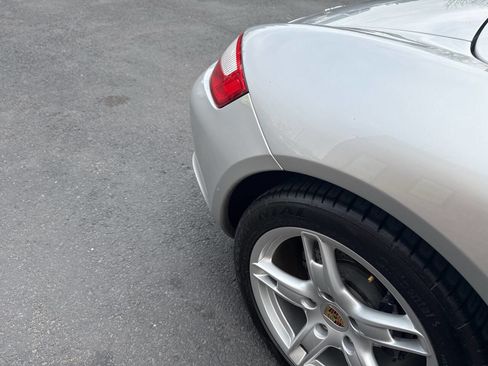 Used 2005 Porsche Boxster image 16