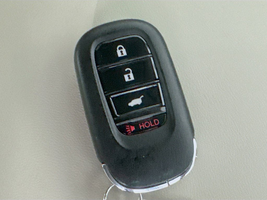 Certified 2026 Honda HR-V LX image 39