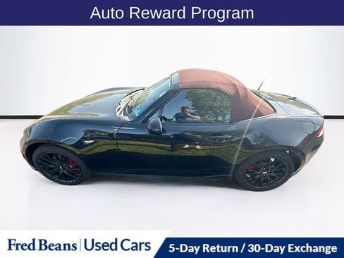 Used 2018 MAZDA MX-5 Miata Club w/ Brembo/BBS Recaro Package RWD image 4