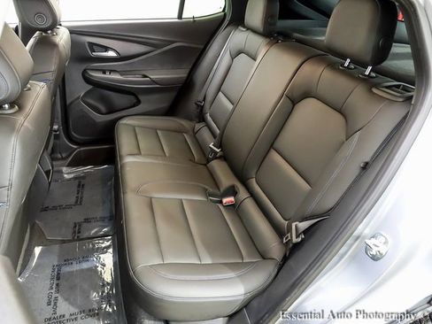 Used 2025 Buick Envista Sport Touring w/ Convenience I Package image 11