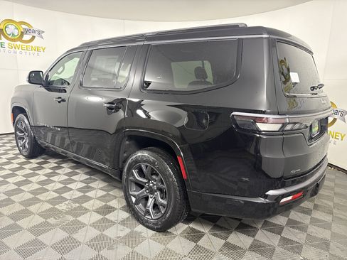 New 2026 Jeep Grand Wagoneer Limited w/ Premium Group II AWD/4WD image 6
