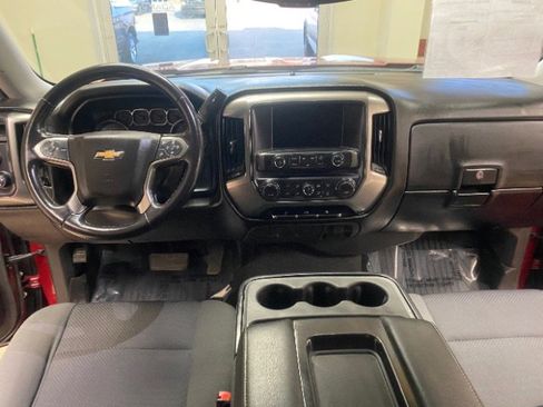 Used 2018 Chevrolet Silverado 1500 LT w/ Texas Edition image 24