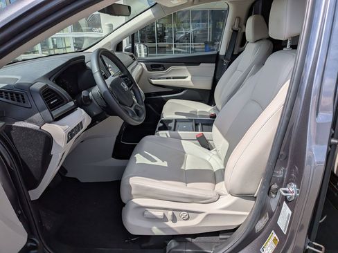 Used 2025 Honda Odyssey EX-L image 25