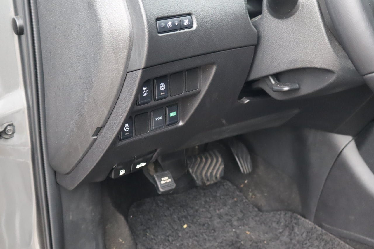 Used 2021 Nissan Rogue Sport SV FWD image 21