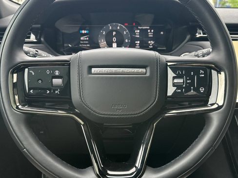 Certified 2025 Land Rover Range Rover Velar S image 18