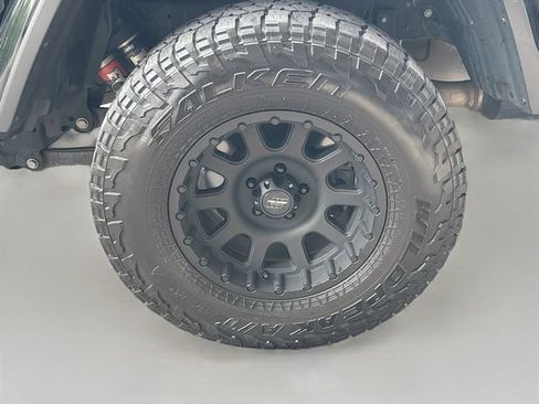 Used 2021 Jeep Gladiator Mojave w/ LED Lighting Group AWD/4WD image 34