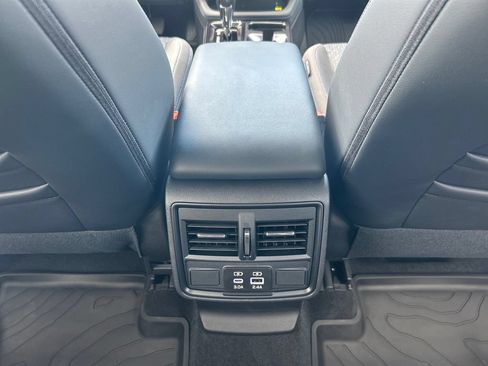 Certified 2026 Subaru Forester Premium AWD/4WD image 30