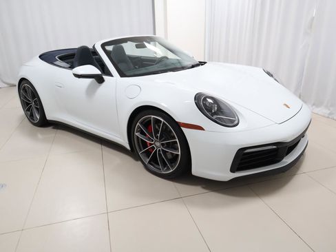 Used 2021 Porsche 911 Carrera S image 7