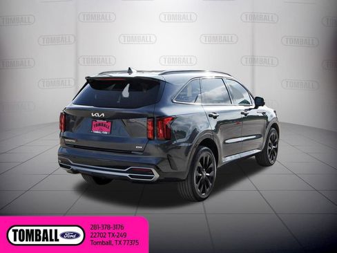Used 2023 Kia Sorento SX AWD/4WD image 7