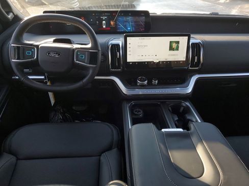 New 2026 Ford Expedition Max Platinum w/ Stealth Performance Package image 29