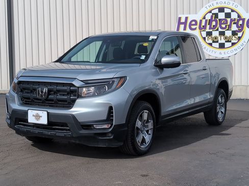 Used 2025 Honda Ridgeline RTL image 3