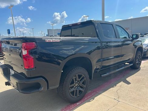 Used 2022 Chevrolet Silverado 1500 LT Trail Boss w/ LT Trail Boss Premium Package AWD/4WD image 4