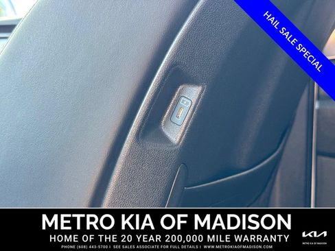 Used 2025 Kia Sorento EX FWD image 35