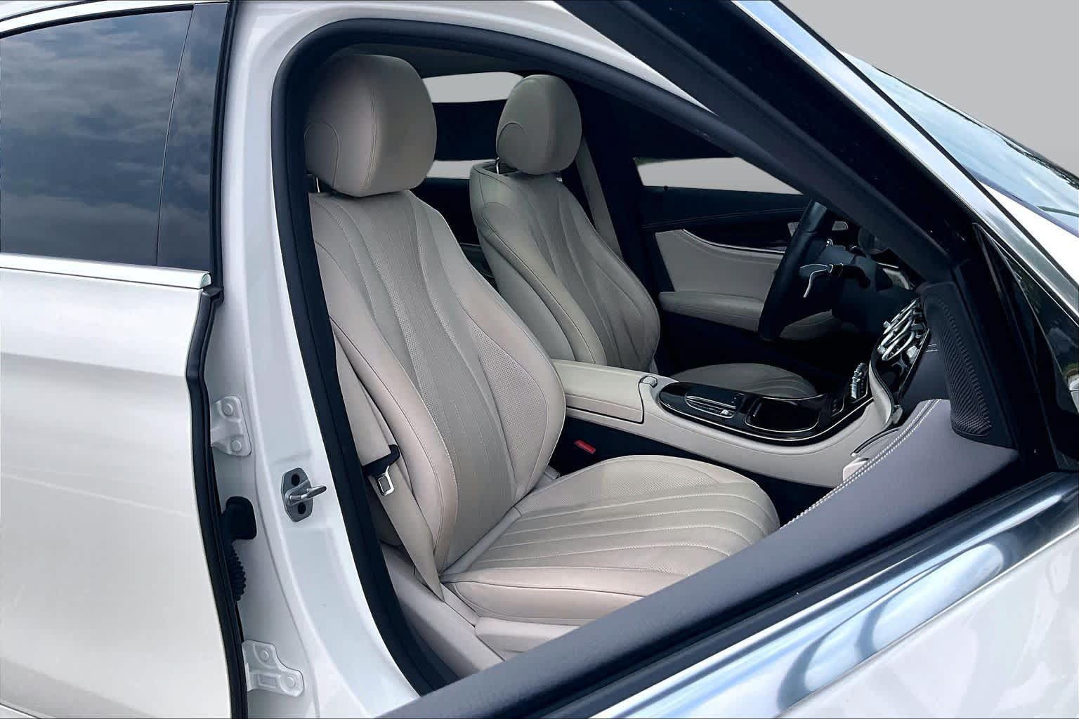 Used 2021 Mercedes-Benz E 350 Sedan image 9