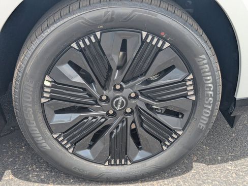 New 2026 Nissan Murano Platinum AWD/4WD image 10