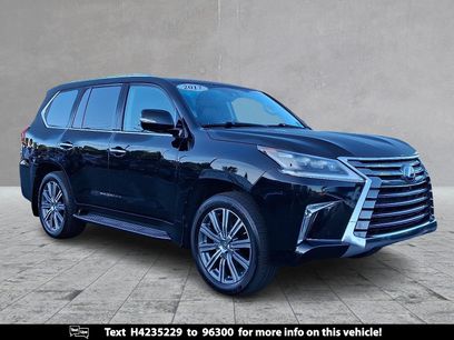 Used 2017 Lexus LX 570 4WD w/ Luxury Package