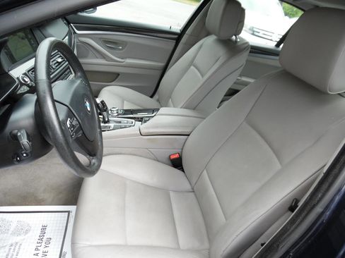 Used 2012 BMW 528i xDrive Sedan AWD/4WD image 12