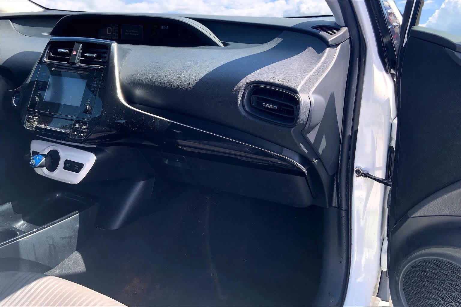 Used 2018 Toyota Prius One FWD image 23