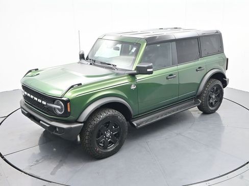 New 2025 Ford Bronco Outer Banks image 25