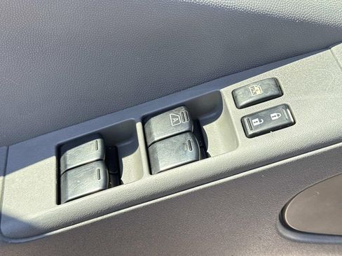 Used 2021 Nissan Frontier SV image 18