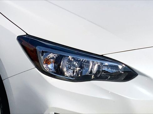 Used 2019 Subaru Impreza 2.0i Premium AWD/4WD image 24
