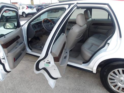 Used 2006 Mercury Grand Marquis LS image 15