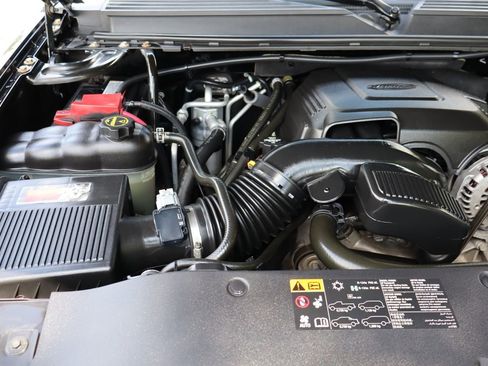 Used 2014 Cadillac Escalade Premium AWD/4WD image 40