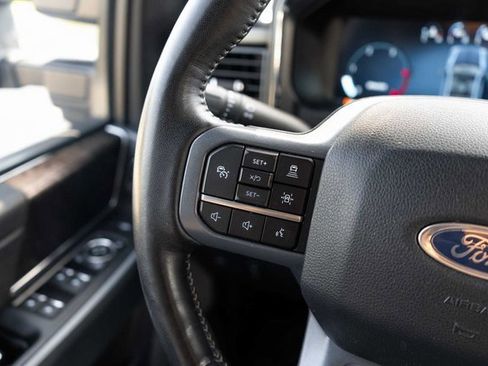 Used 2023 Ford F250 Lariat w/ Sport Appearance Package image 20