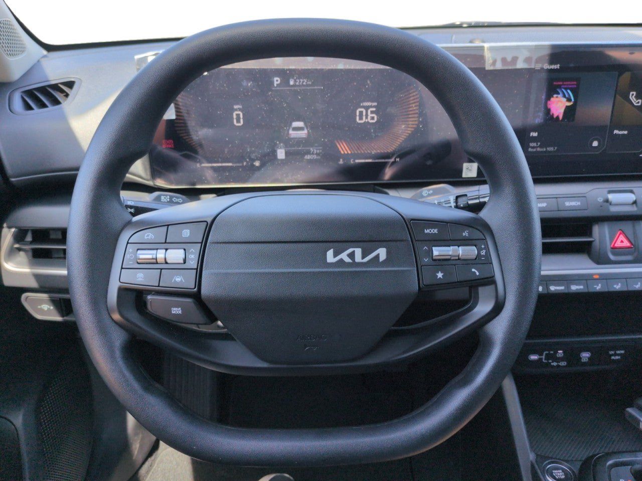 Used 2025 Kia K4 FWD image 16
