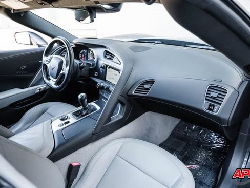 Used 2017 Chevrolet Corvette Grand Sport RWD image 26