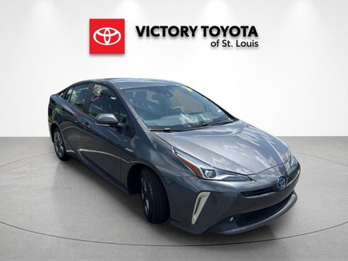 Used 2022 Toyota Prius XLE FWD image 1