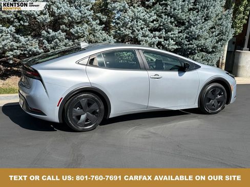 Used 2024 Toyota Prius LE image 10