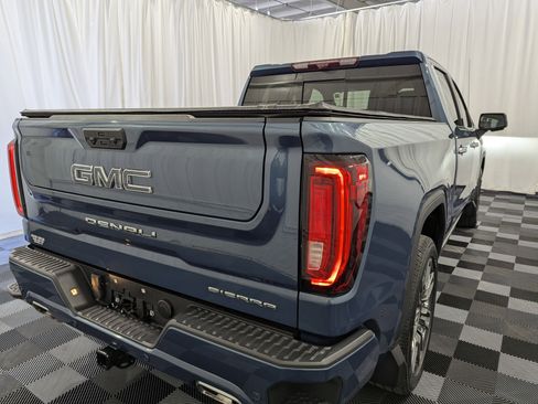 Used 2024 GMC Sierra 1500 Denali Ultimate image 9