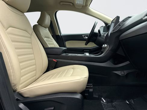 Used 2021 Ford Edge SEL w/ Cargo Accessory Package image 17