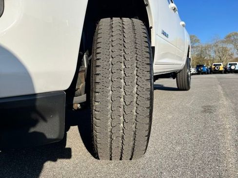 Used 2024 RAM 2500 Laramie AWD/4WD image 16