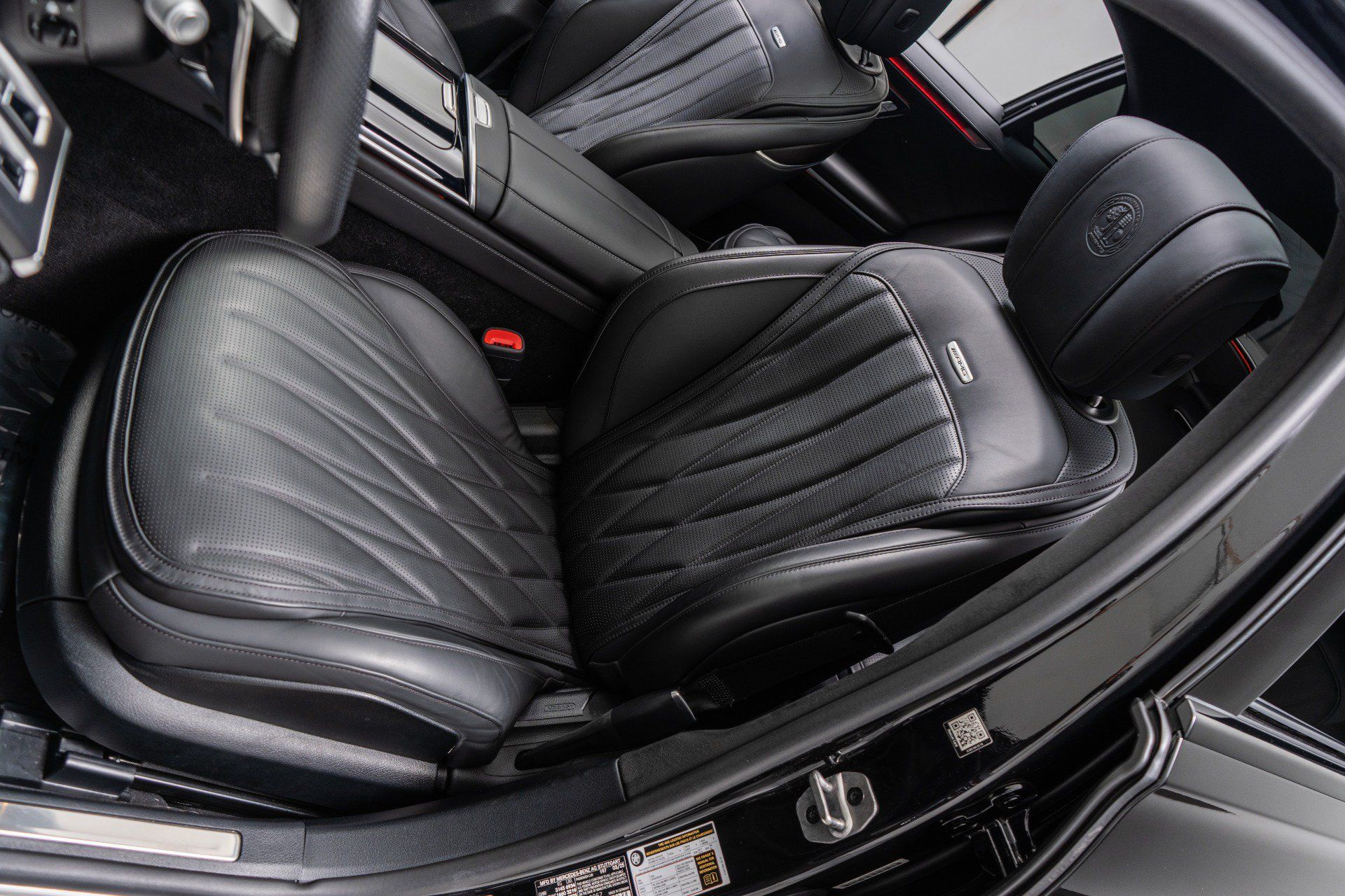 Used 2025 Mercedes-Benz S 63 AMG S image 24