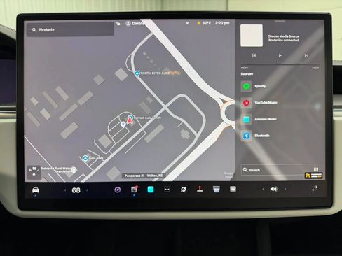 Used 2023 Tesla Model X Plaid AWD/4WD image 29