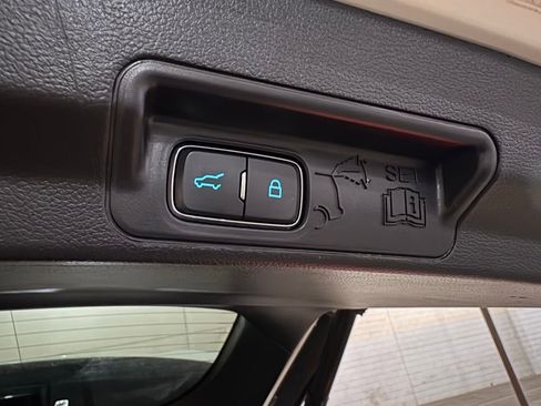 Used 2022 Ford Explorer ST w/ Equipment Group 401A image 15