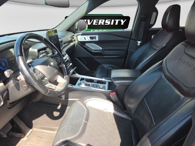 Used 2021 Ford Explorer Platinum w/ Equipment Group 601A AWD/4WD image 30