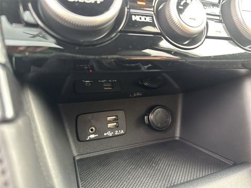 New 2025 Subaru Forester Wilderness w/ Wilderness Package image 36