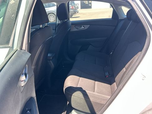 Used 2019 Kia Forte LXS FWD image 24