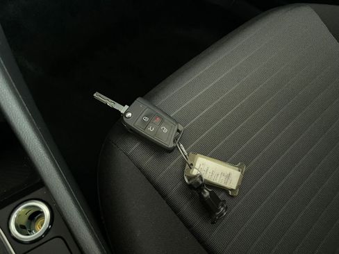 Used 2025 Volkswagen Jetta S image 22