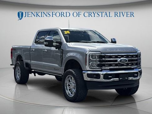 Used 2024 Ford F250 Lariat w/ Lariat Ultimate Package AWD/4WD image 17