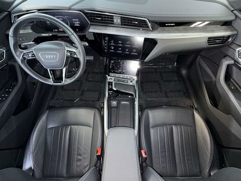 Used 2024 Audi Q8 e-tron Premium AWD/4WD image 24