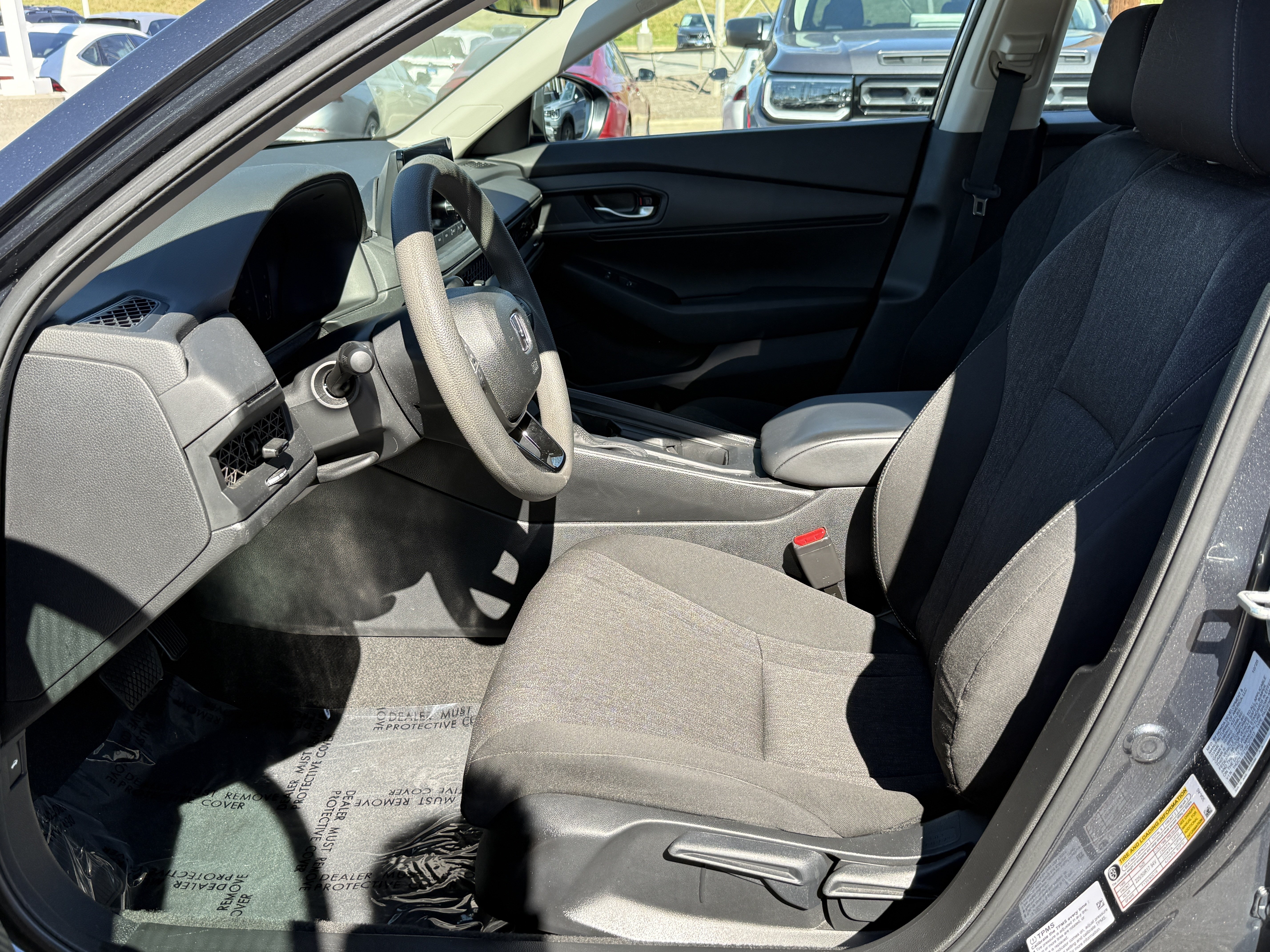 Used 2025 Honda Accord LX image 16