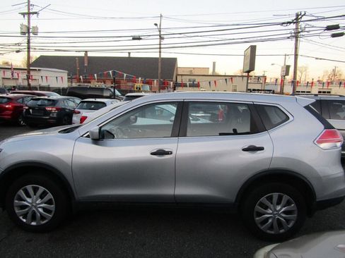 Used 2016 Nissan Rogue S image 24